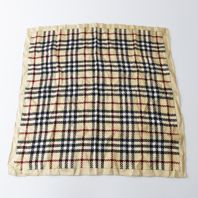 未使用級✨バーバリー 現行 トレーナー ノバチェック 洗える ベージュ