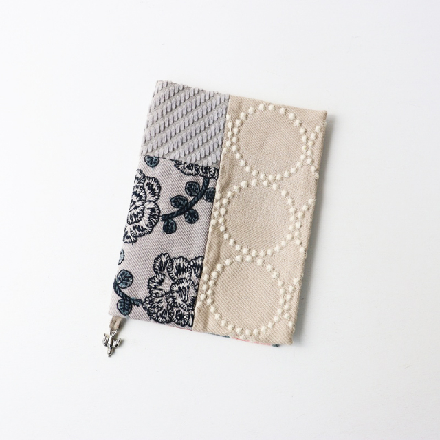 希少　新品　ミナペルホネン ピースブックカバー piece, book cover発売のお知らせ。12月16日〜 - minä perhonen