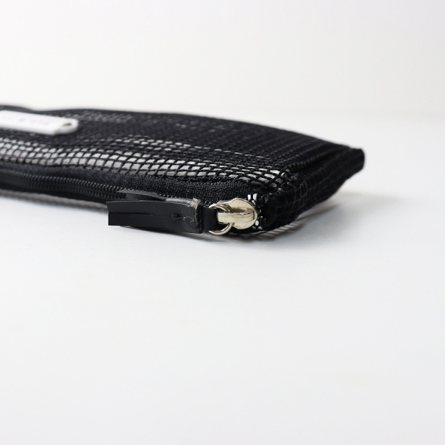 オールドマンズテーラー　ポーチ OLDMAN'S TAILOR R&D.M（オールドマンズテーラー）サークル