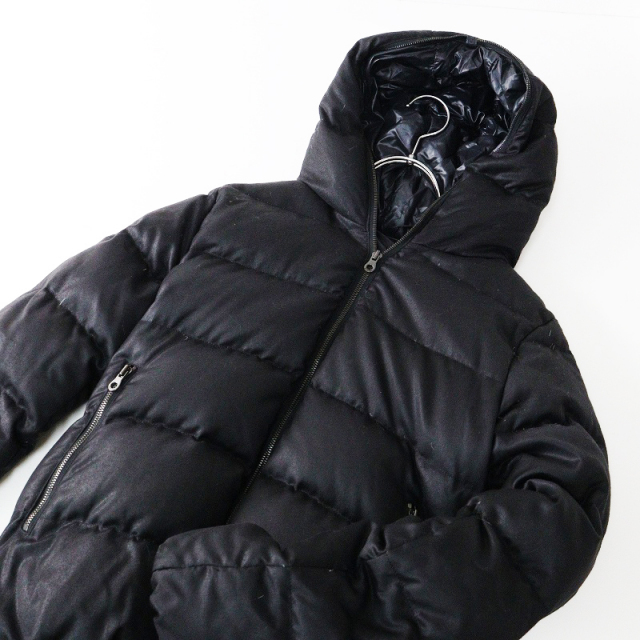 DUVETICA ブラックダウンジャケット 40 美品 DUVETICA デュベティカ ダウンジャケット ブラック 40