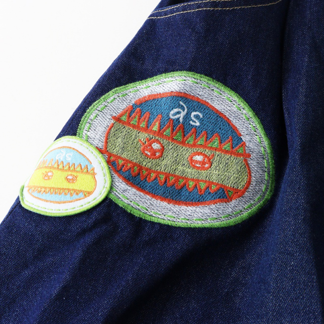 アズノウアズ　オオラカ　フラワー刺繍入り　アシメ　デニムシャツ　オーバーサイズ アズノウアズオオラカフラワー刺繍入りアシメデニムシャツ