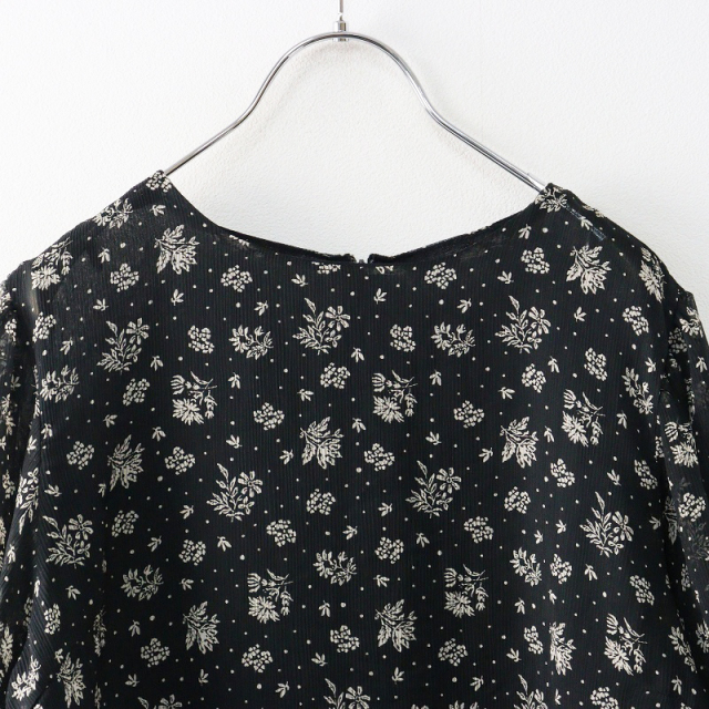 ハグオーワー クロスアンドクロス HUG O WaR Cloth&Cross