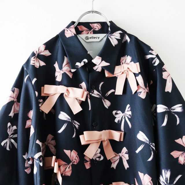 【新品未開封】　アンドエルシー　&ellecy パフィフレアブラウス　クロ 新品未開封】 アンドエルシー &ellecy パフィフレアブラウス クロ