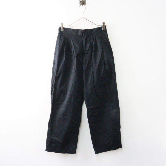 ohga テーパードタックパンツ　ブラックM ohga テーパードタックパンツ ブラックM