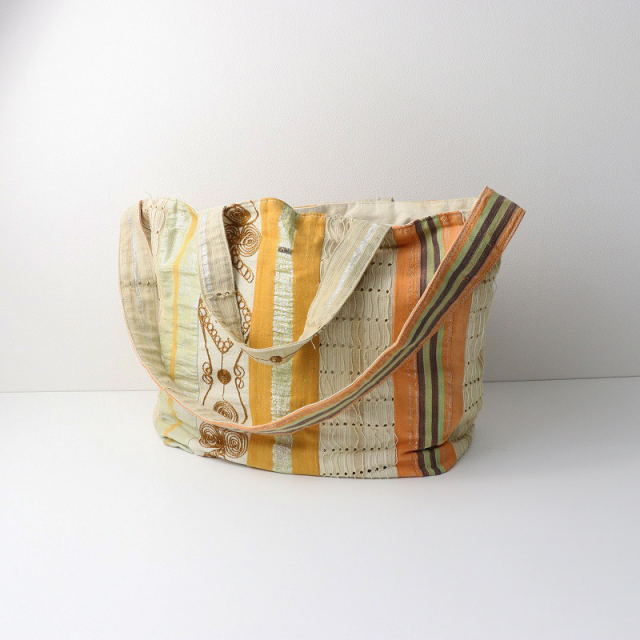 ドーサ dosa luna bag ルナバッグ フラワー刺繍入 イエロー×ゴールド