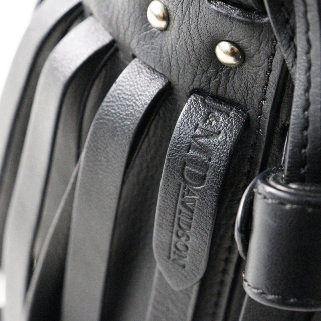 人気 J&Mデヴィッドソン J&M DAVIDSON MAYPOLE メイポール レザーフレンジショルダーバッグ ブラック┃//【2400014773859】 期間限定価格】人気 J&Mデヴィッドソン J&M DAVIDSON MAYPOLE
