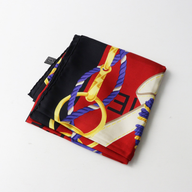 美品 Vintage CELINE silk scarf Made in Italy┃イタリア製