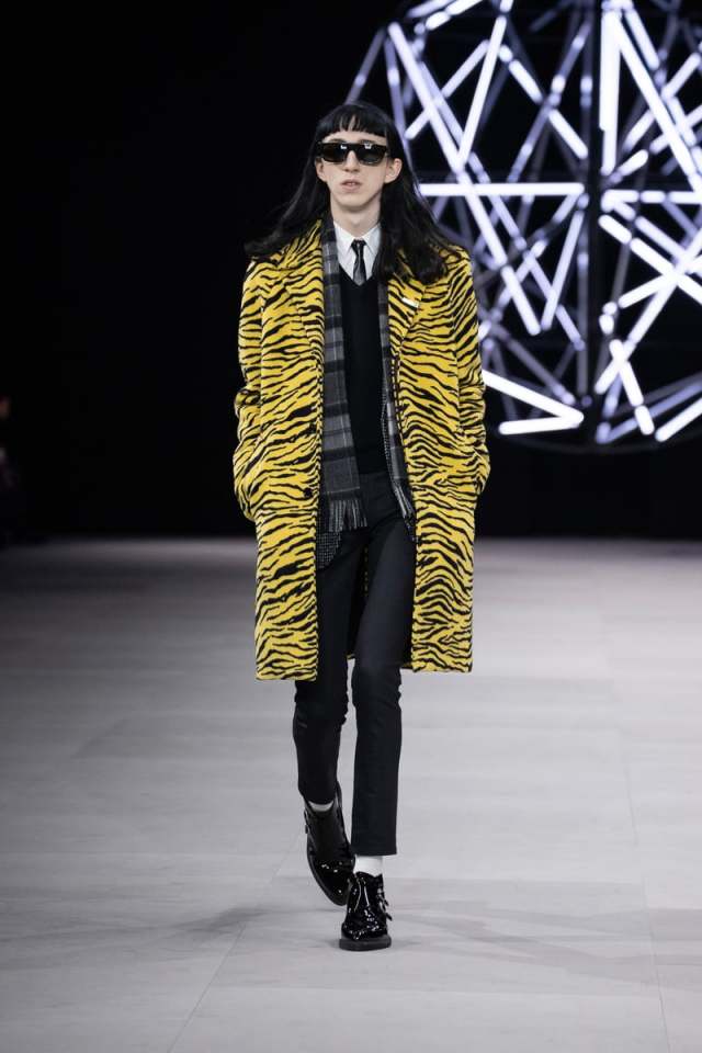 美品 JPタグ 2019FWコレクション着用 セリーヌ オム CELINE HOMME エディ期 タイガー マックコート 44 イエロー┃//-.【2400015074047】 美品 JPタグ 2019FWコレクション着用 セリーヌ オム CELINE HOMME
