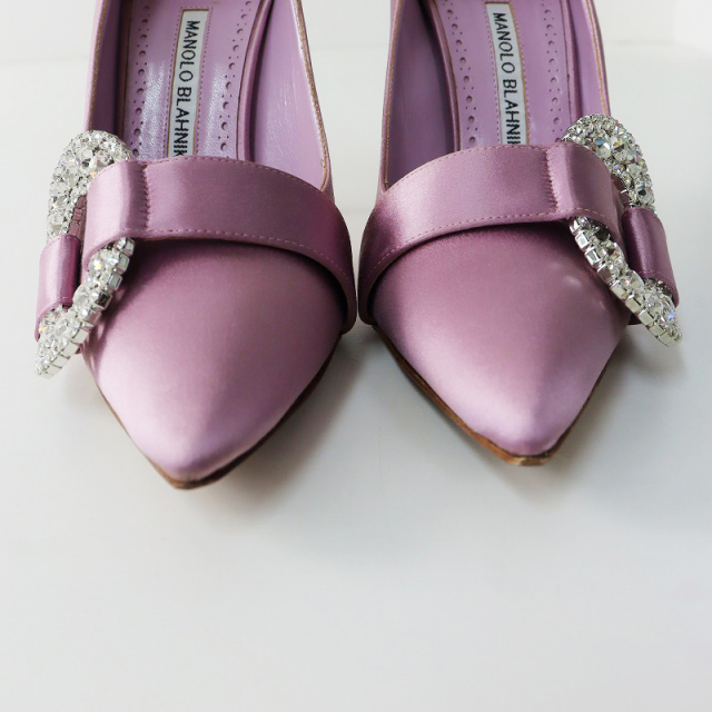 最終)Manolo Blahnik ラベンダーサテンヒール 最終)Manolo Blahnik ラベンダーサテンヒール