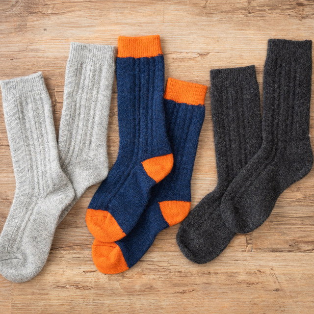 あったか靴下 モンゴルウール ハイソックス 重ねず一枚で暖かく冷え