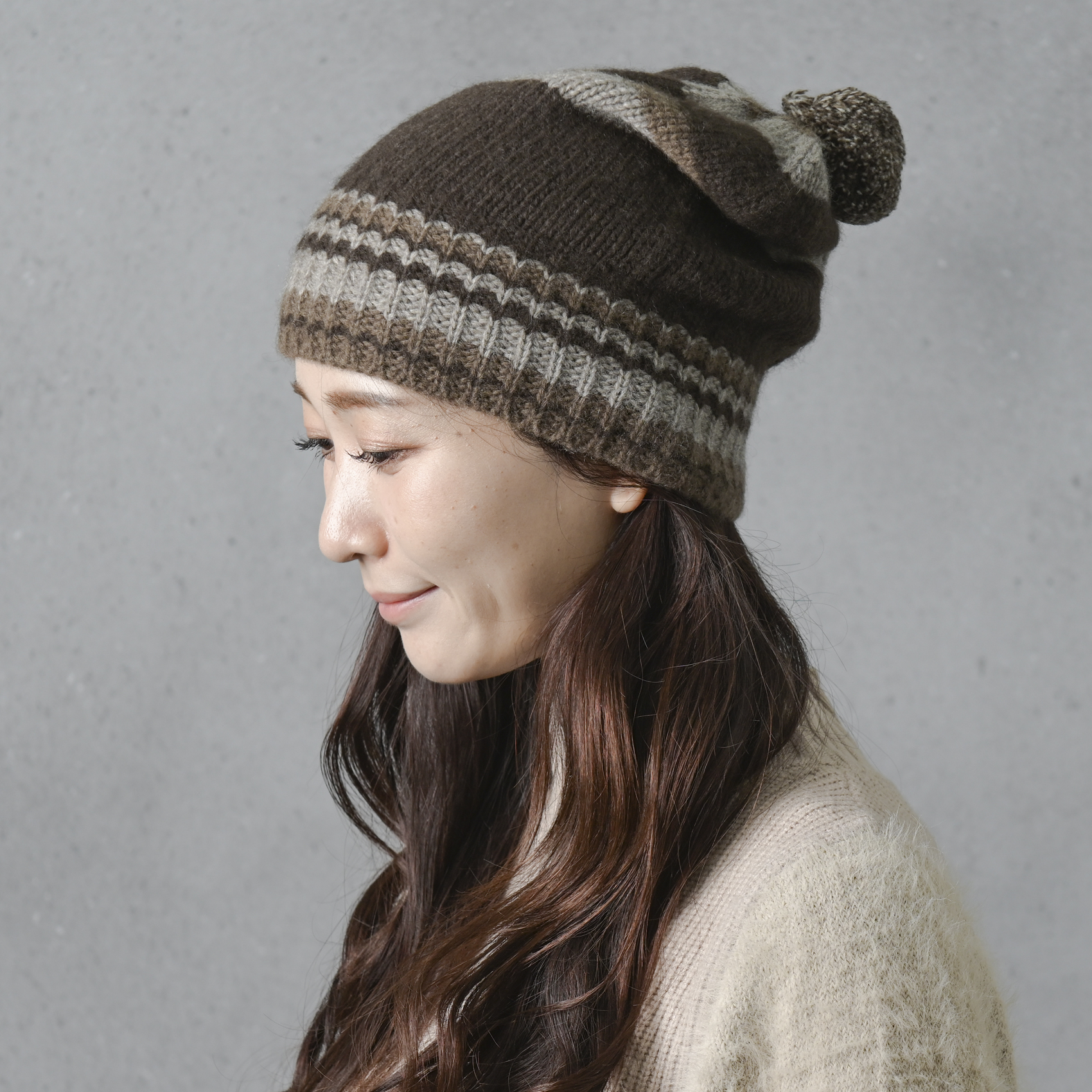 ニット帽 ヤク100％ ヤク ぽんぽん付き ポンポンニット帽 柄入り おしゃれ モンゴル国産 男女兼用 ニット レディース メンズ ミセス 帽子 冬用帽子 レディースニット帽子 ニットワッチ ニットキャップ