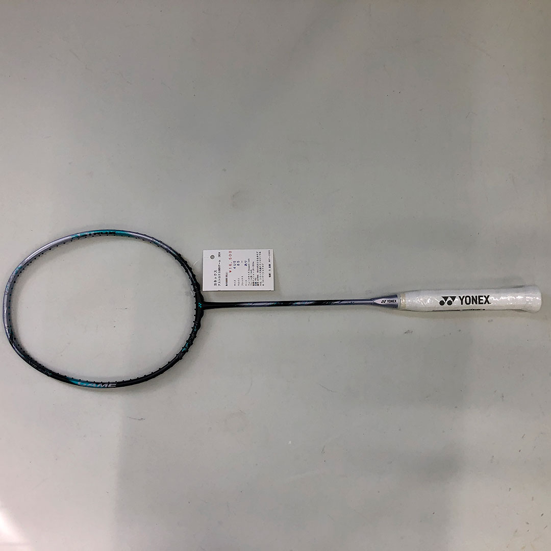 中古ラケット】ヨネックス アストロクス88Dゲーム 2024 ラケット