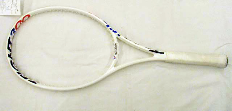 【中古ラケット】テクニファイバー Ｔ−ＦＩＧＨＴ３００ｉｓｏｆｌｅｘ（２０２２）