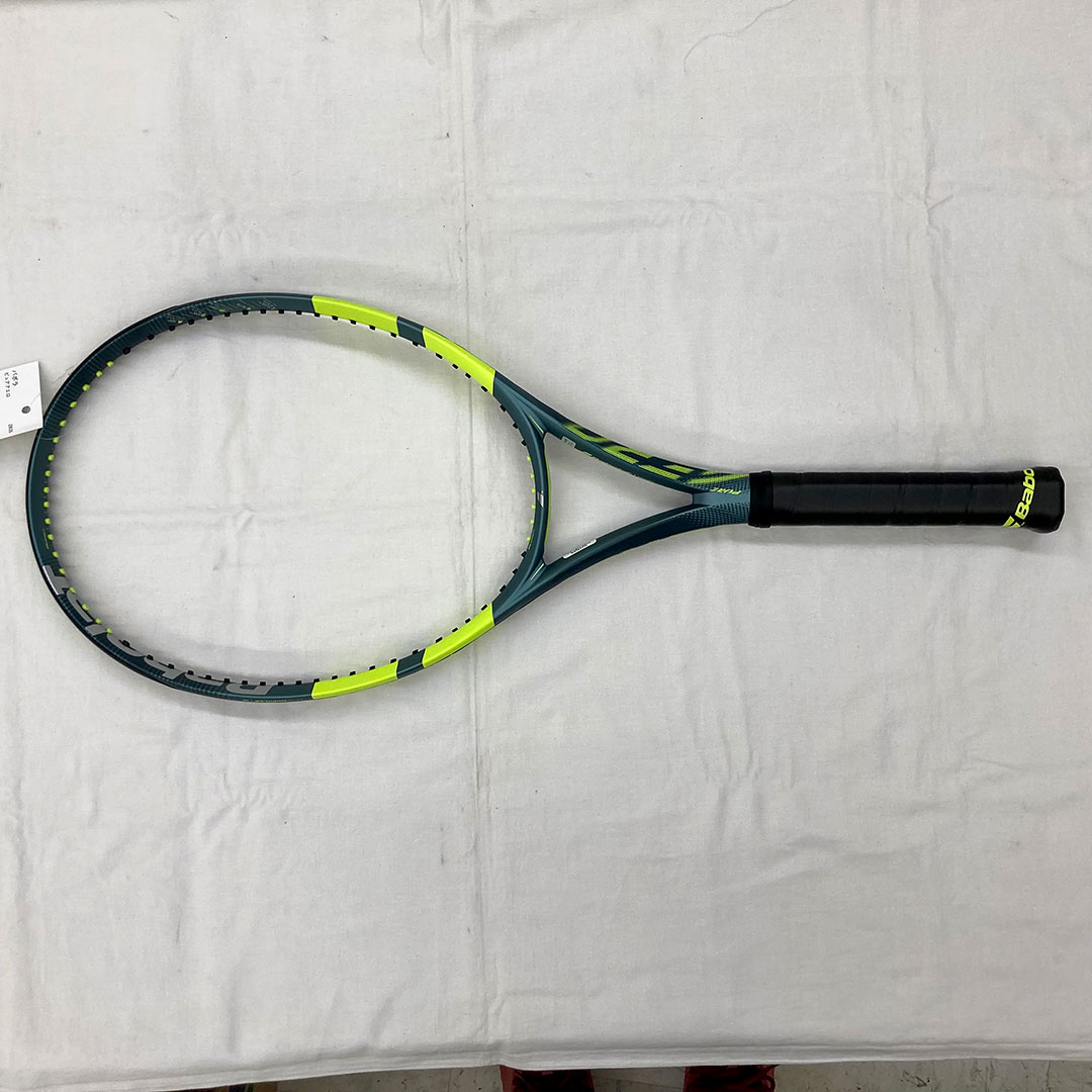 【中古ラケット】バボラ ピュアアエロ 2026