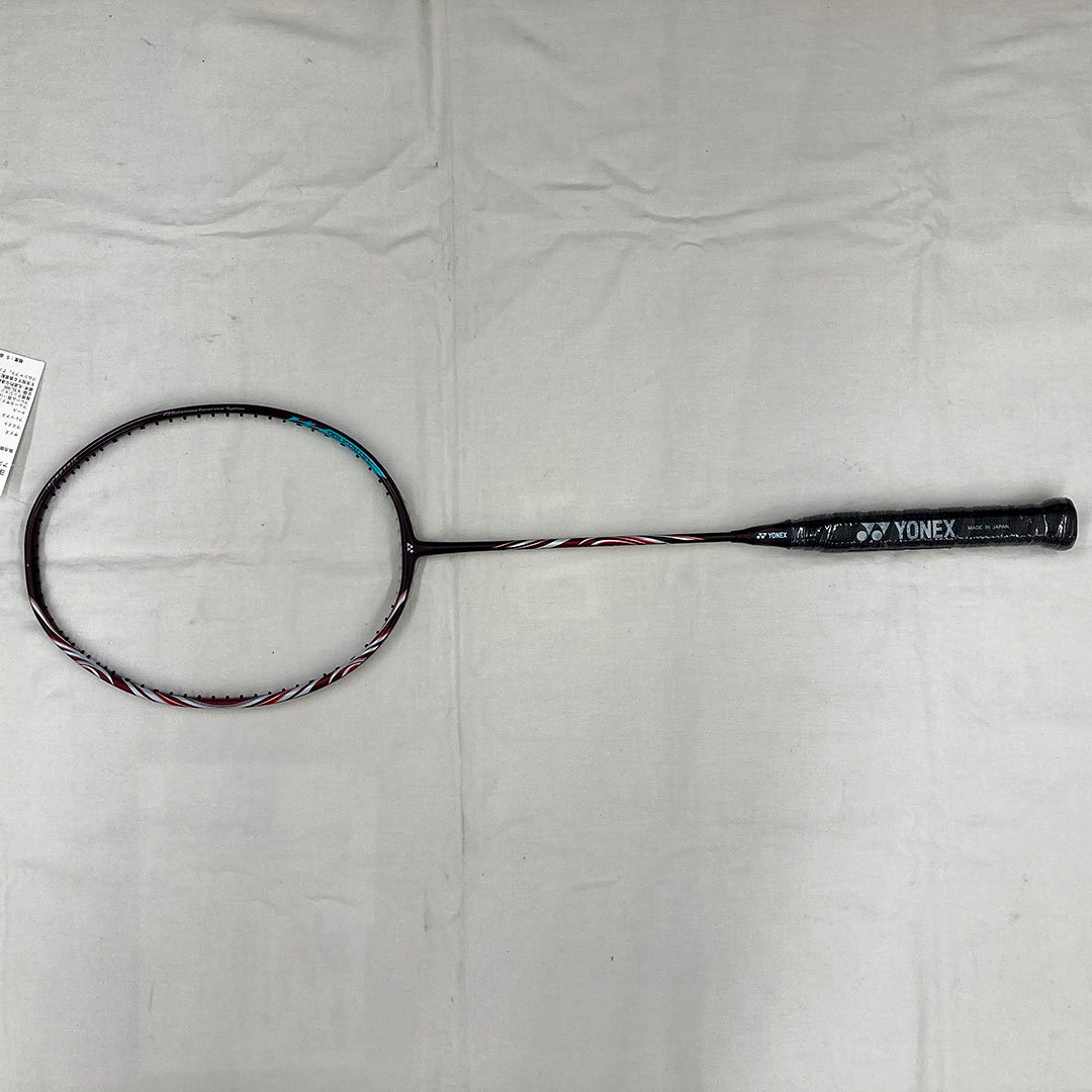 【中古ラケット】ヨネックス アストロクス100ZZ クレナイ