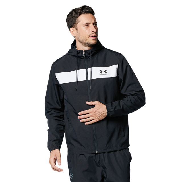 アンダーアーマー UAスポーツスタイル ウインドブレーカー
