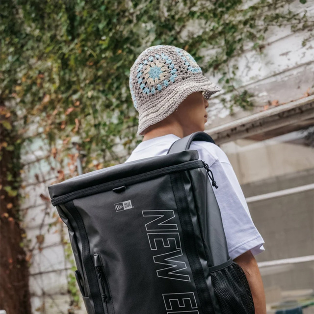 ニューエラ ボックスパック 32L TPU プリントロゴ アウトライン ユニ