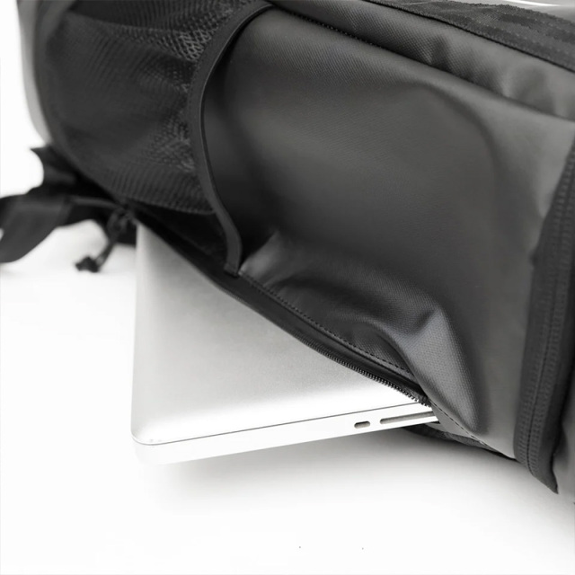 ニューエラ ボックスパック 32L TPU ボックスロゴ ユニセックス 25FW ブラック×ホワイト