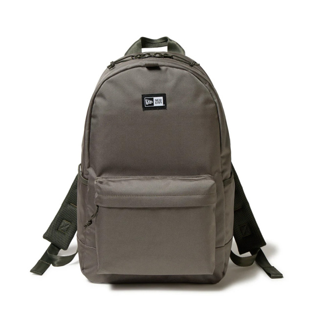 ニューエラ ライトパック 27L ユニセックス 25FW オリーブ 