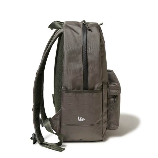 ニューエラ ライトパック 27L ユニセックス 25FW オリーブ 