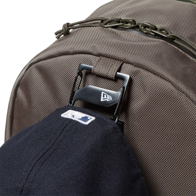 ニューエラ ライトパック 27L ユニセックス 25FW オリーブ 