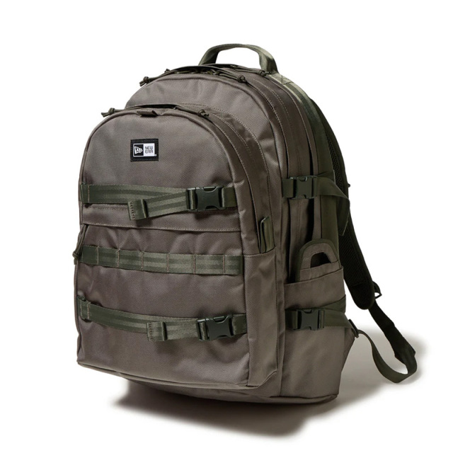 ニューエラ キャリアパック 35L ユニセックス 25FW オリーブ
