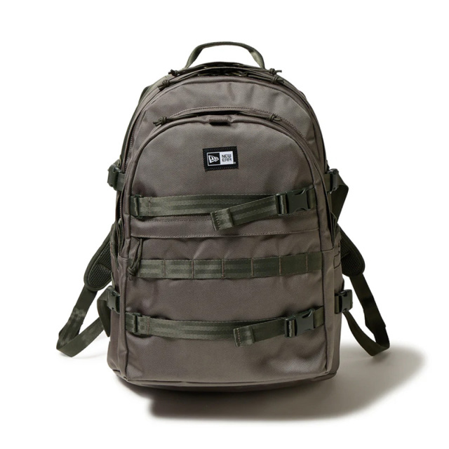 ニューエラ キャリアパック 35L ユニセックス 25FW オリーブ 14655362