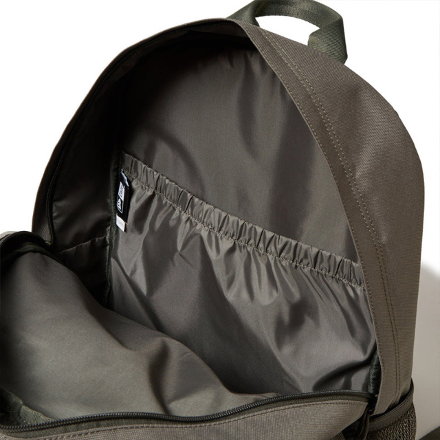 ニューエラ キャンパスパック 35L ユニセックス 25FW オリーブ