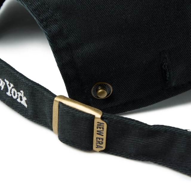 ニューエラ キャップ カジュアルクラシック Strap Logo ブラック 14744722