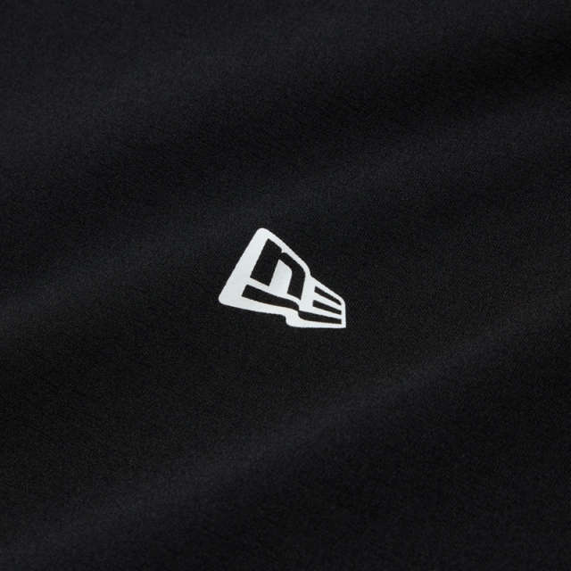 ニューエラ 長袖 ユーティリティー オーバーサイズド Tシャツ Wordmark Logo ブラック 14774269
