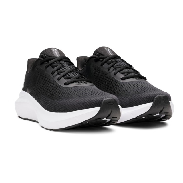 サイズ交換片道送料無料】 アンダーアーマー UAチャージド ローグ5