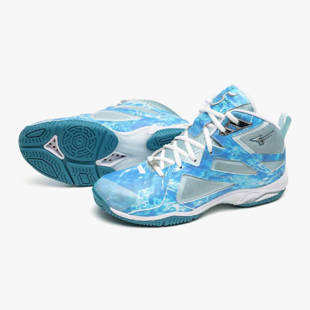 ミズノ　ウェーブダイバーズ　LG3 23.5 美品　ジャザサイズ 新品✨人気シリーズ✨Mizuno WAVE DIVERSE LG3 23.5cm