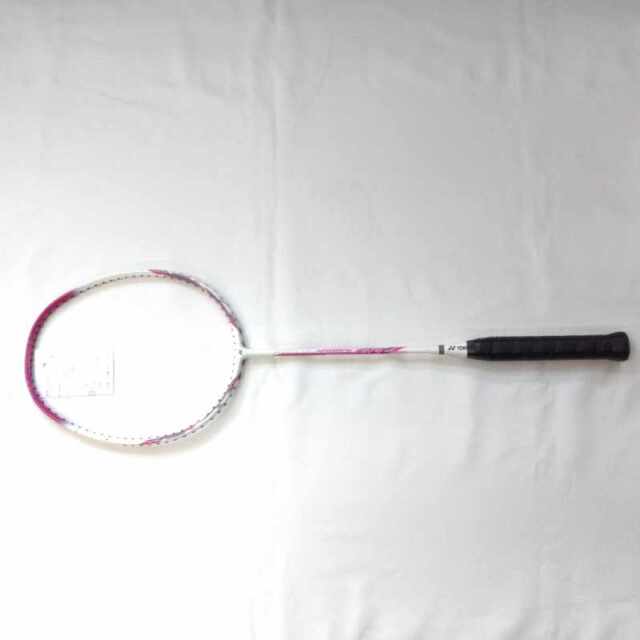 【未使用品】YONEX NANORAY ナノレイ60 バドミントンラケット 楽天市場】ヨネックス ナノレイ 60の通販