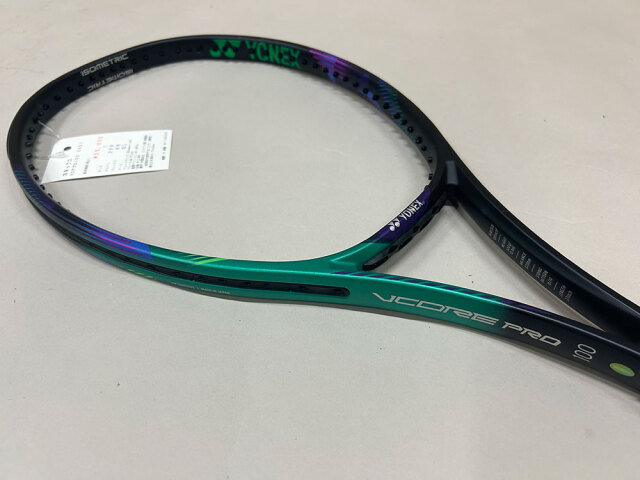 【中古ラケット】ヨネックス Vコアプロ１００　２０２１