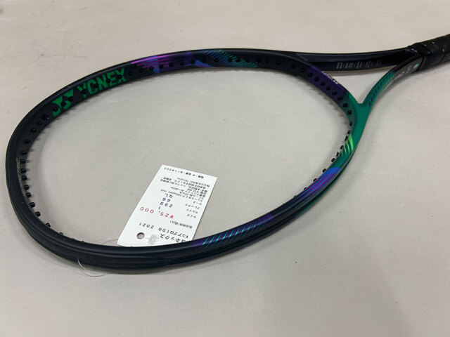 【中古ラケット】ヨネックス Vコアプロ１００　２０２１