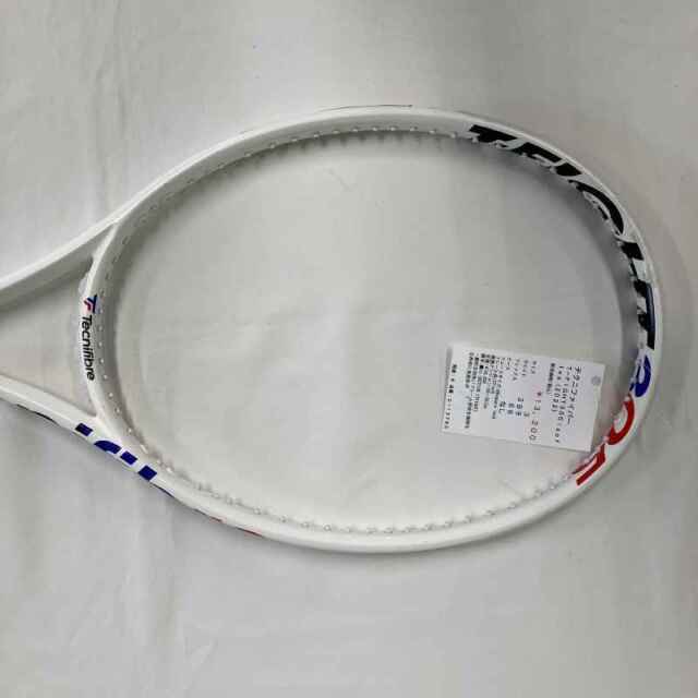 【中古ラケット】テクニファイバー Ｔ−ＦＩＧＨＴ３０５ｉｓｏｆｌｅｘ（２０２２）