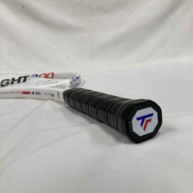 【中古ラケット】テクニファイバー Ｔ−ＦＩＧＨＴ３００ｉｓｏｆｌｅｘ（２０２２）