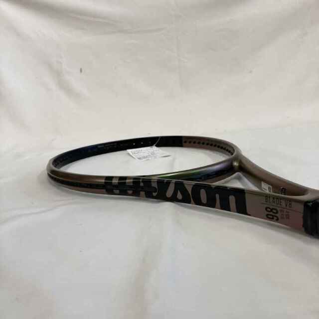 【中古ラケット】ウィルソン ブレード９８　１６／１９　Ｖ８．０