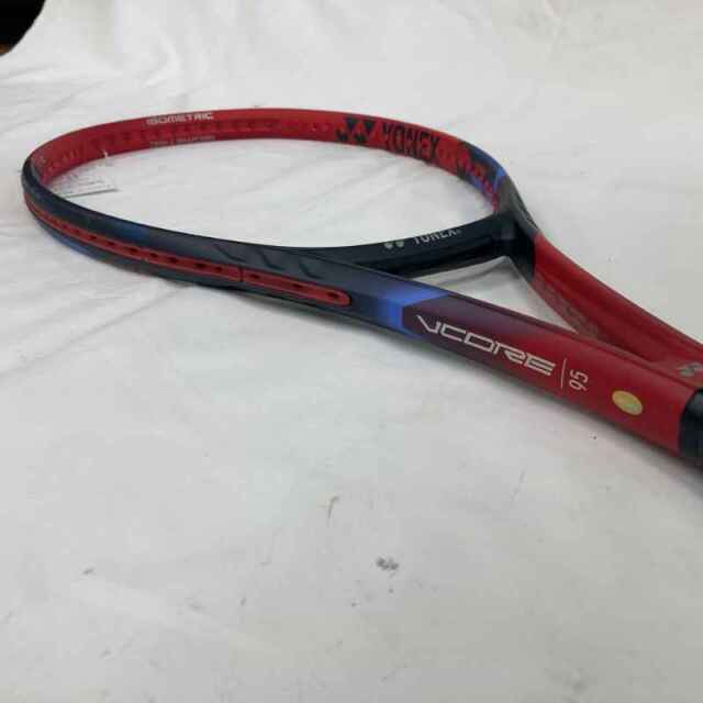 【中古ラケット】ヨネックス Vコア95 2023