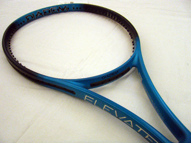 【中古ラケット】 ＥＬＥＶＡＴＥ９８