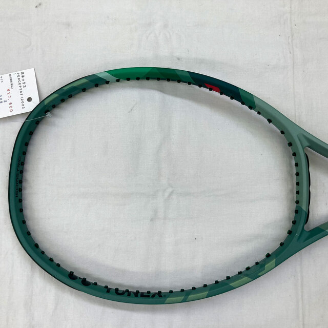 【中古ラケット】ヨネックス ＰＥＲＣＥＰＴ９７（２０２３）