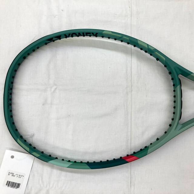 【中古ラケット】ヨネックス ＰＥＲＣＥＰＴ９７（２０２３）