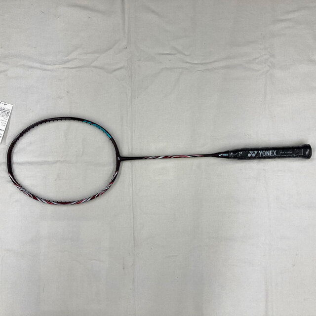 【中古ラケット】ヨネックス アストロクス100ZZ クレナイ