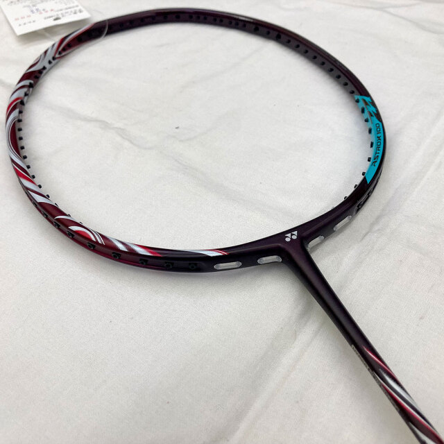 【中古ラケット】ヨネックス アストロクス100ZZ クレナイ