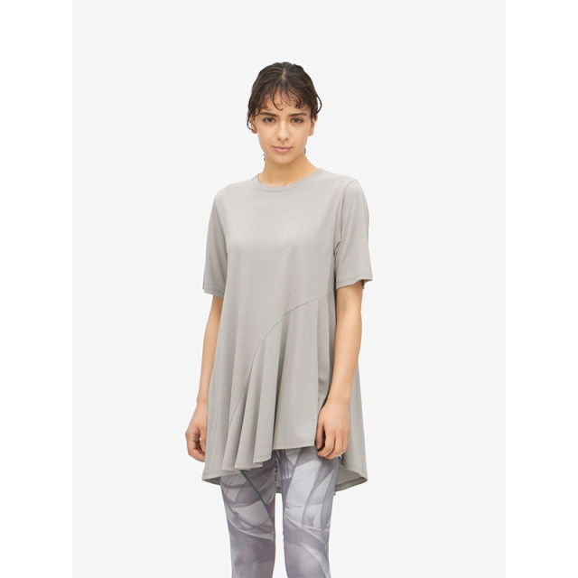  ダンスキン ロングレングスフレアティー レディース（DC723322）