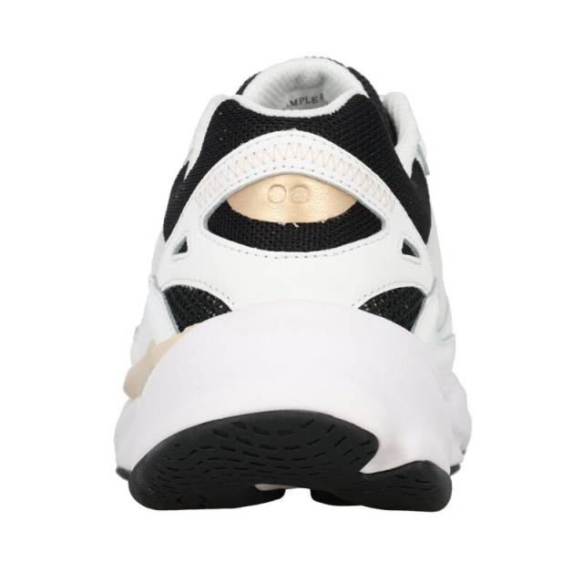 ライカ ウォーキングシューズ REZORB