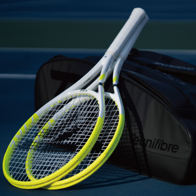 Tecnifibre ファイア300 14FIR3006 2026SS パワー系 テニスラケット