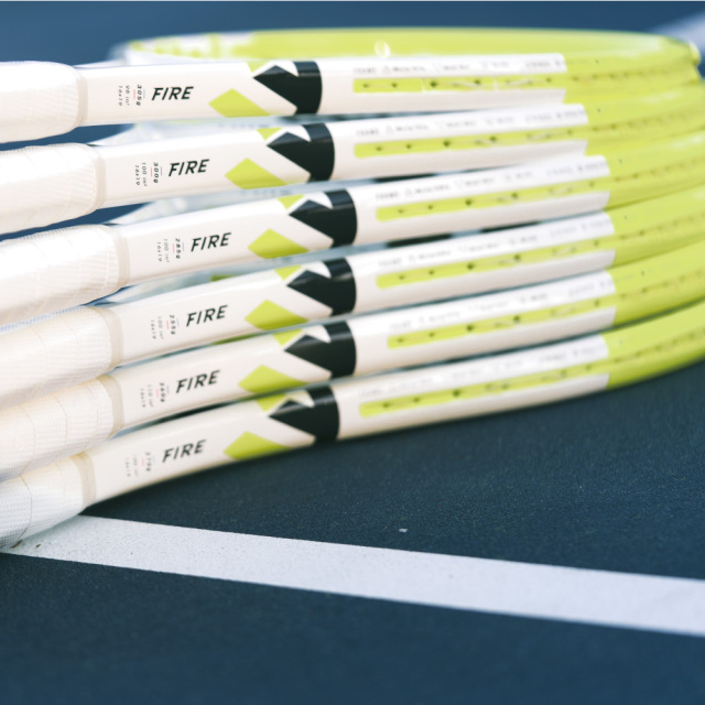 Tecnifibre ファイア300 14FIR3006 2026SS パワー系 テニスラケット