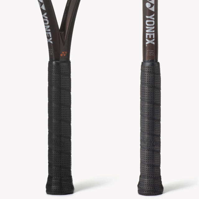 YONEX　EZONE100 イーゾーン100　ヨネックス　08EZ100