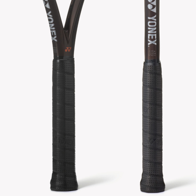 YONEX　EZONE100SL イーゾーン100エスエル　ヨネックス　08EZ100S